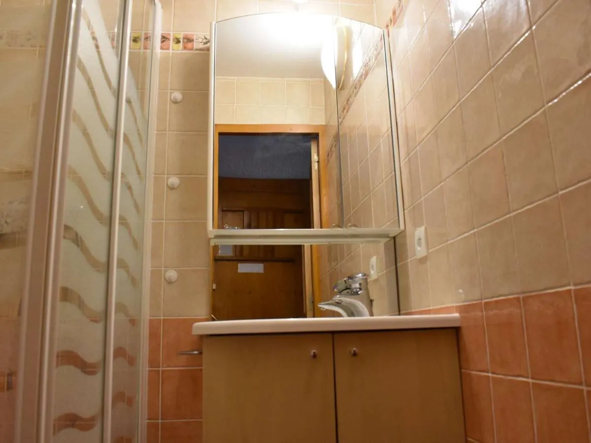 Appartement 2 Pieces, 5 Pers, Centre De Meribel, Proche Pistes, Balcon Sud - Fr-1-180-564 0*,  Fransa